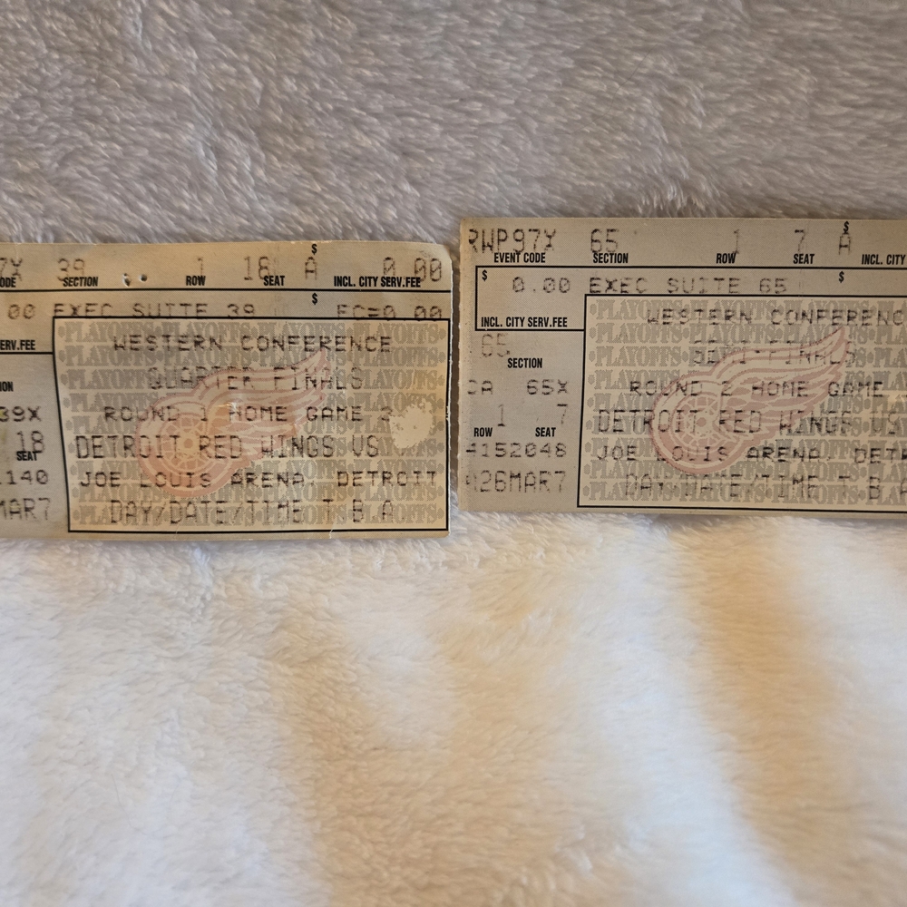 Vintage Detroit Red Wings Set Of 2 1997 Western Conf. Quarter Final Ticket Stubs